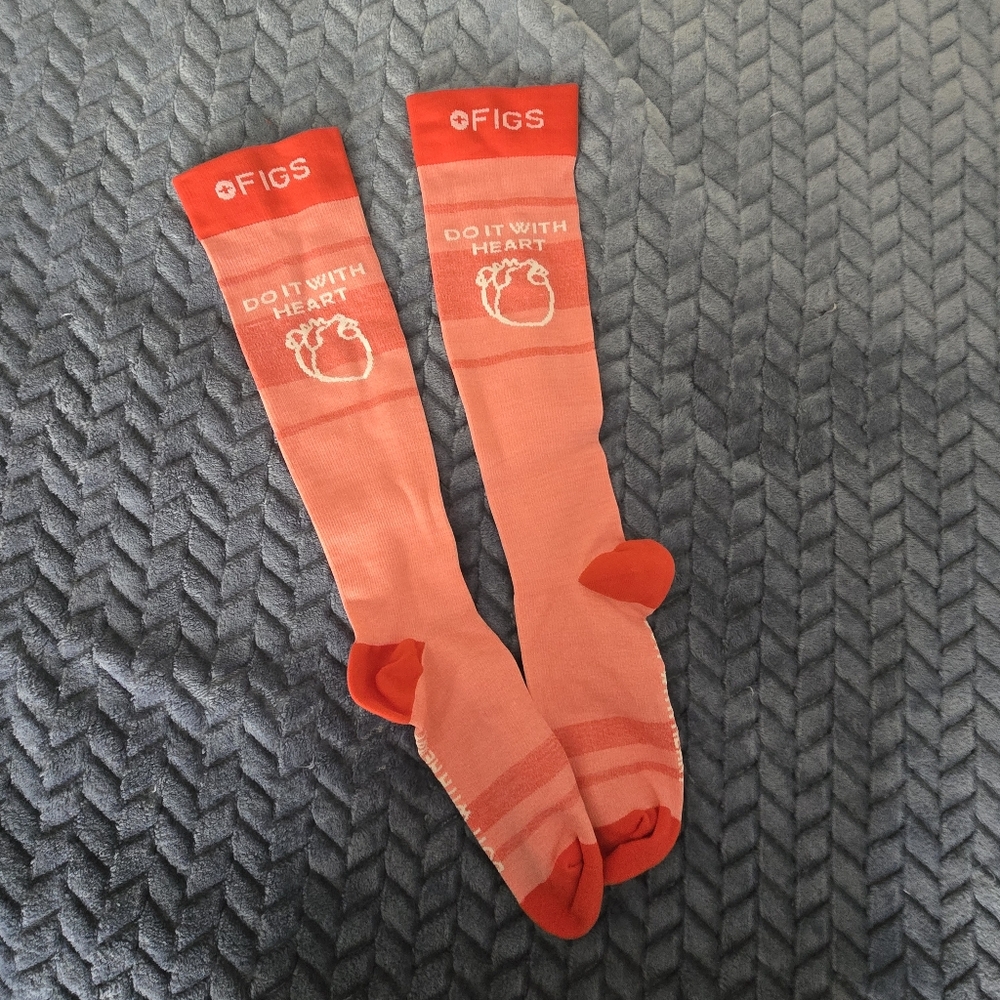 New Figs Compression Socks  Heart Print "Don it With Heart" Size L